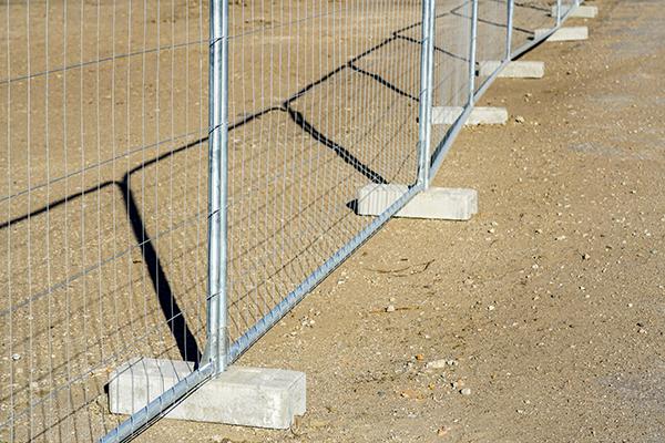 Fence Rental East Boston workers